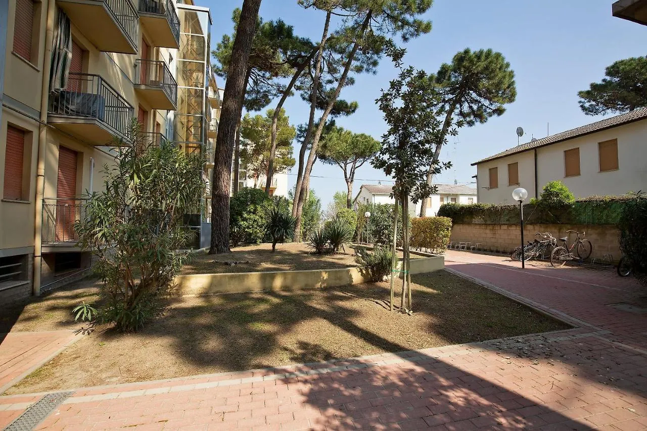 Beach Holiday Delfini Llido Degli Estensi Appartamento